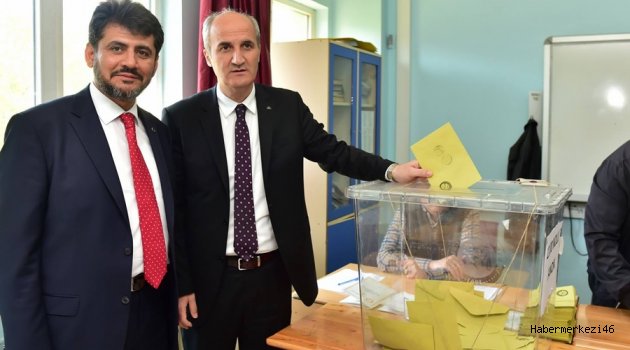 DULKADİROĞLU HALK OYLAMASINA DAMGASINI VURDU