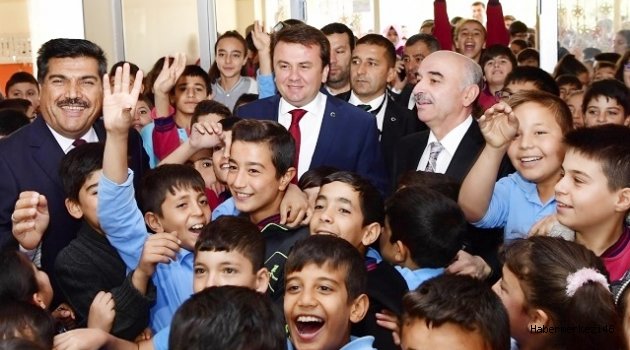 ERKOÇ’TAN HEDİYE YAĞMURU