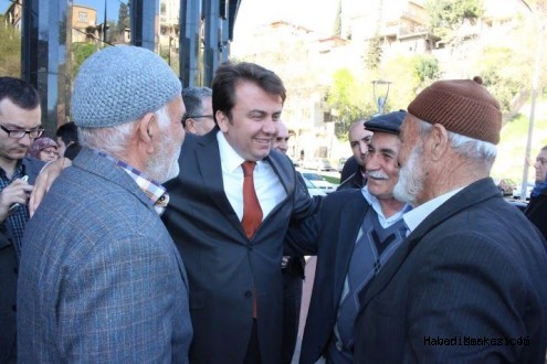 FATİH MEHMET ERKOÇ, ŞEHİT VE GAZİ AİLELERİNİ YALNIZ BIRAKMADI