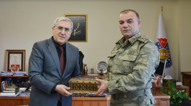 GARNİZON KOMUTANINDAN, REKTÖR CAN’A ZİYARET