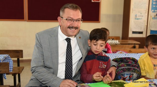 GÖKSUN BELEDİYESİ’NİN KIRTASİYE YARDIMI DEVAM EDİYOR