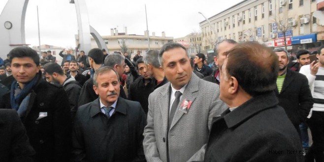 Gürz: “Şehitlerimiz kalbimizde, ülküdaşlarımız başımızın üstündedir ”