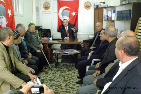 Halk Gökşen’i Kucakladı