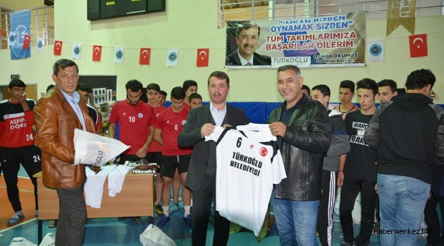 İLÇEMİZDE SPOR BİZİM DESTEĞİMİZLE GELİŞİYOR