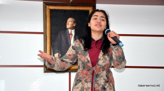 İSTİKLAL MARŞI'NI NE DE GÜZEL OKUDULAR