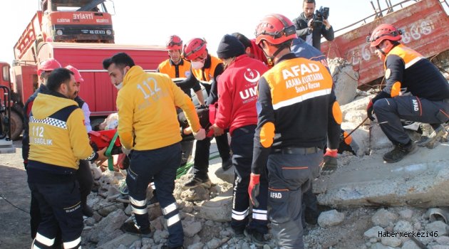 İTFAİYEDEN NEFES KESEN TATBİKAT