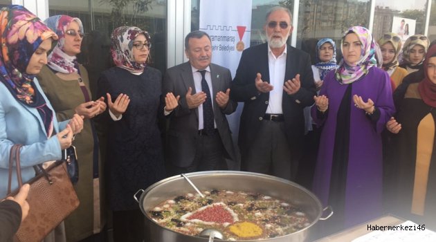 KADINLARDAN ŞEHİTLER İÇİN AŞURE