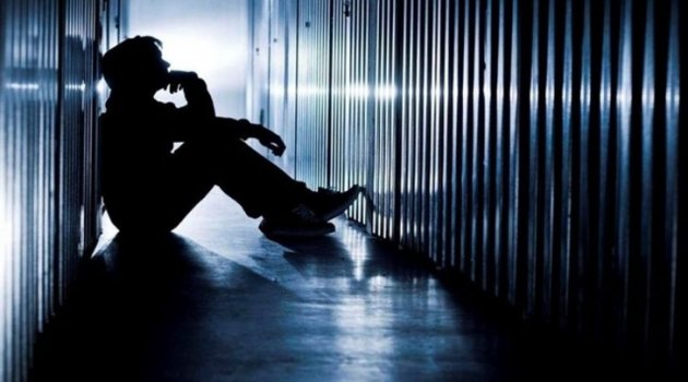 KARANLIK HAVA DEPRESYONU TETİKLER Mİ?