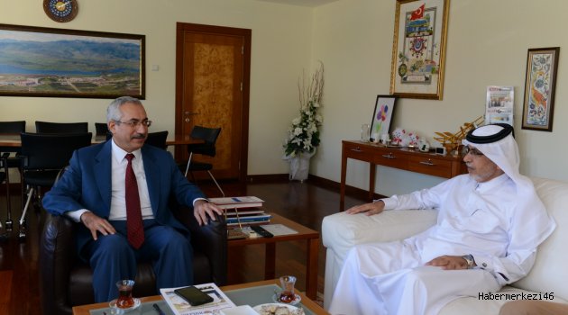 Katarlı Yazar Al-Harmi, Rektör Deveci’yi Ziyaret Etti