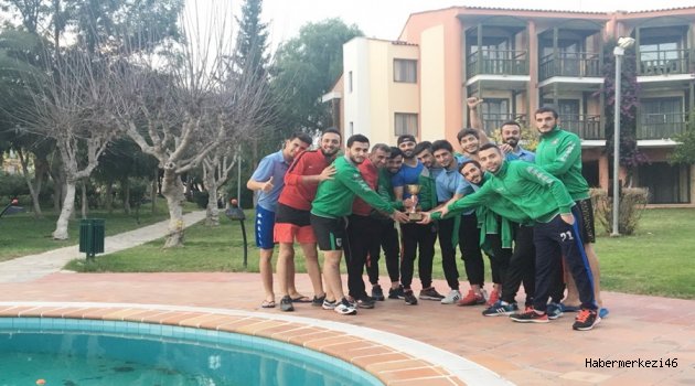 KSÜ ERKEK SALON FUTBOLU TAKIMI 1. LİGE YÜKSELDİ