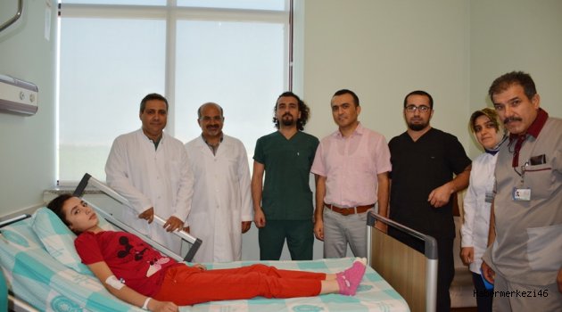 KSÜ TIP’TAN BİR İLK DAHA: DOĞUŞTAN OMURGA EĞRİLİĞİ AMELİYATLA DÜZELTİLDİ