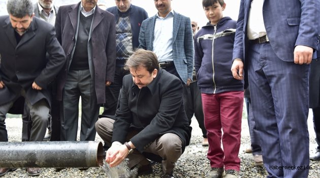 KÜÇÜKSIR MAHALLESİ İÇME SUYUNA KAVUŞUYOR