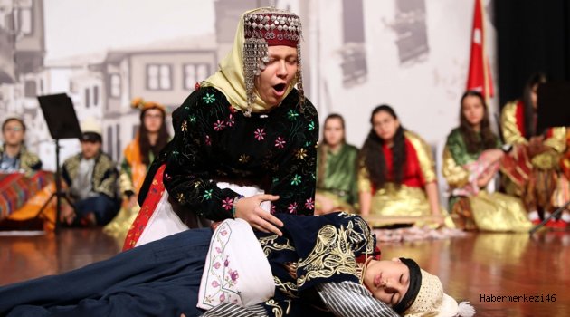KURTULUŞ BAYRAMI SANKO OKULLARINDA TÖRENLERLE KUTLANDI